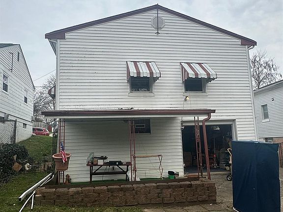 2nd image of 1815 Catalpa Ave