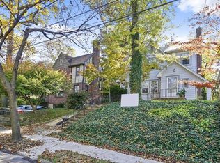 62 Penbroke Ave, Staten Island, NY 10301