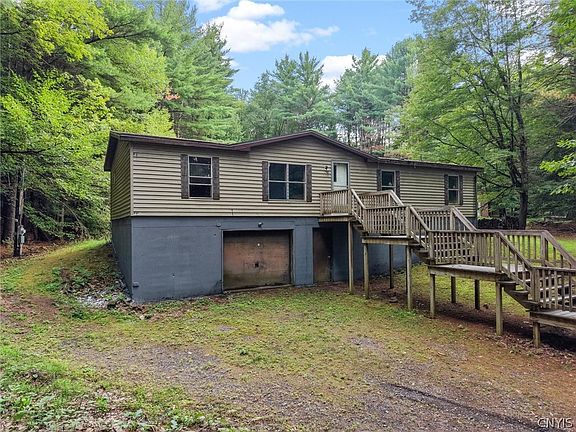 4th image of 8442 Halstead Rd
