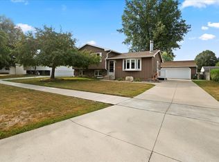 1639 Oriole Ave, Waterloo, IA 50701