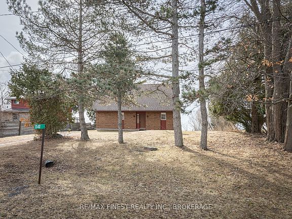 2nd image of 1141 Front Rd