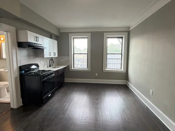 1002 S Orange Ave, Newark, NJ