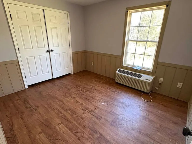13478 Fountain Run Rd — Photo 8