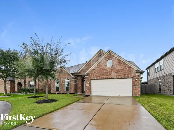 8110 Oahu Ct, Houston, TX 77040