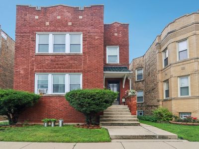 6141 N Artesian Ave, Chicago, IL, 60659