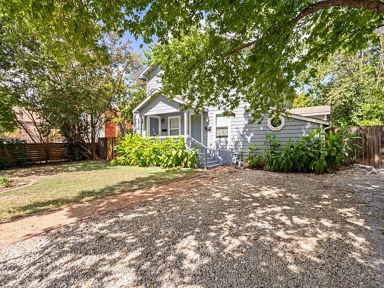4612 Bennett Avenue — Photo 8