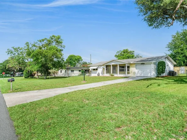 106 S Lincoln Ave, Beverly Hills, FL 34465