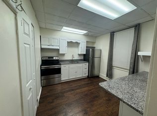 167 Union St APT 3, Bridgeville, PA 15017