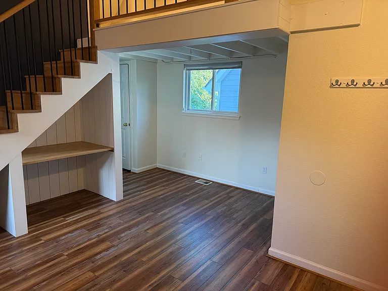 223 Maggie St #B — Photo 4