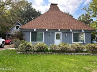 6837 Hilo St, Diamondhead, MS 39525