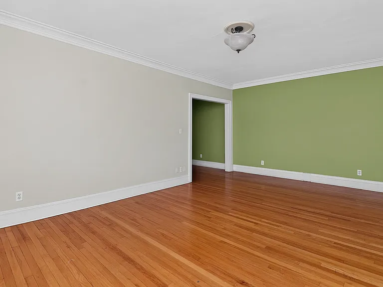 438 N Main St #N — Photo 6