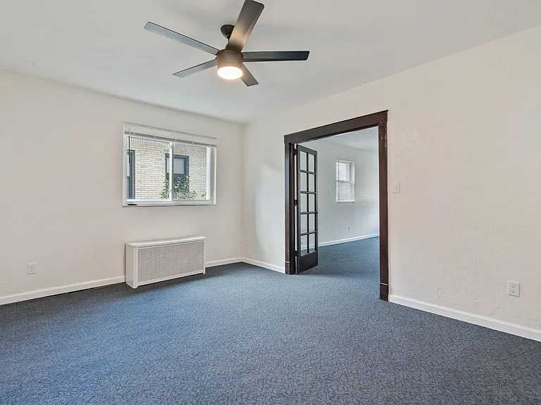 Charming & Fully Updated 2 Bed/1 Bath Home In Heart Of Beechview — Photo 7