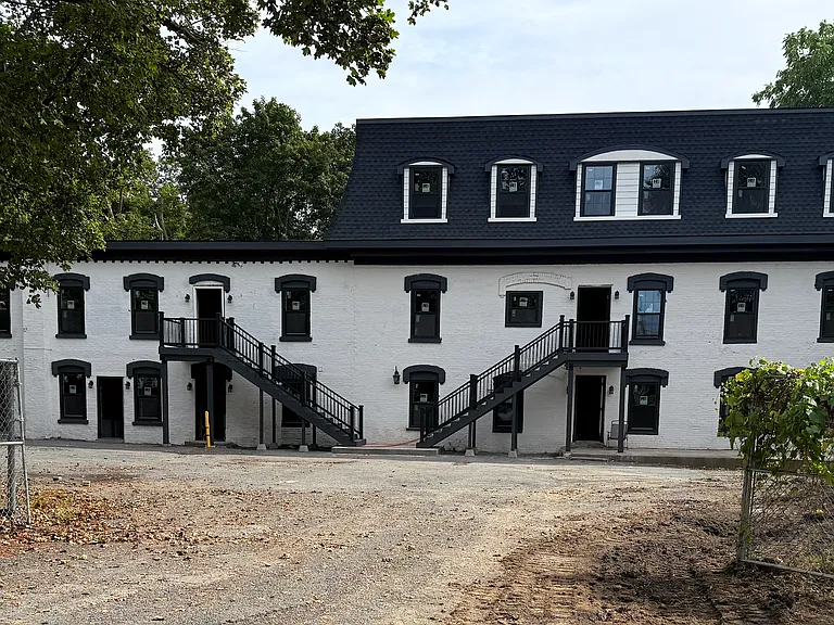 42 Johnston Ave #5 — Photo 2