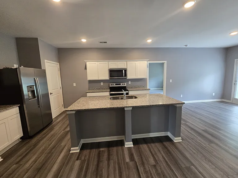 104 McCall Way — Photo 13