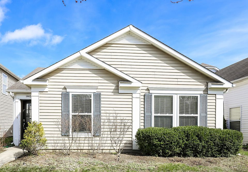 1st image of 14428 Black Farm Dr