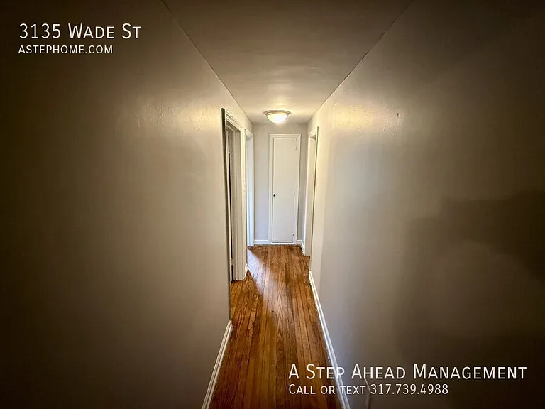 3135 Wade St — Photo 2