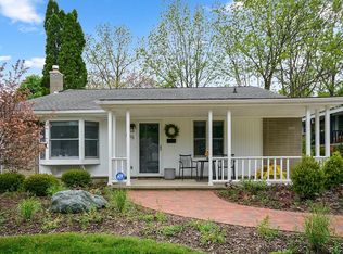 815 Sunrise Ct, Ann Arbor, MI