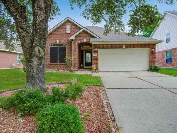 4416 Blooming Garden Court, League City, TX 77573