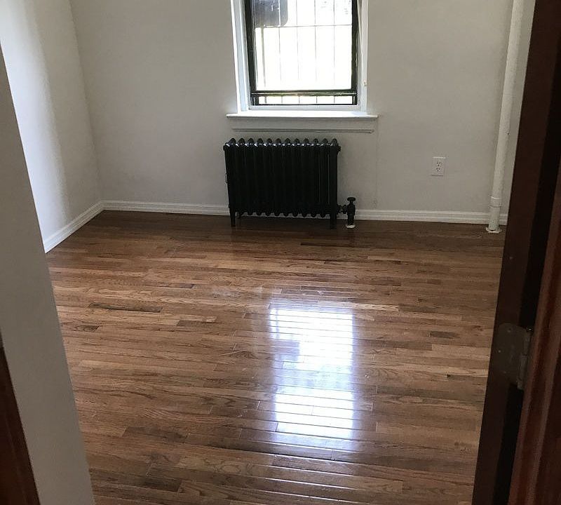 1st image of 485 Saint Johns Pl APT 5A