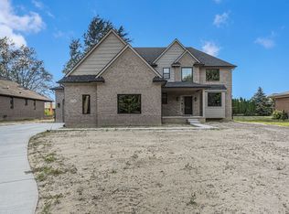 47745 Card Rd, Macomb, MI 48044