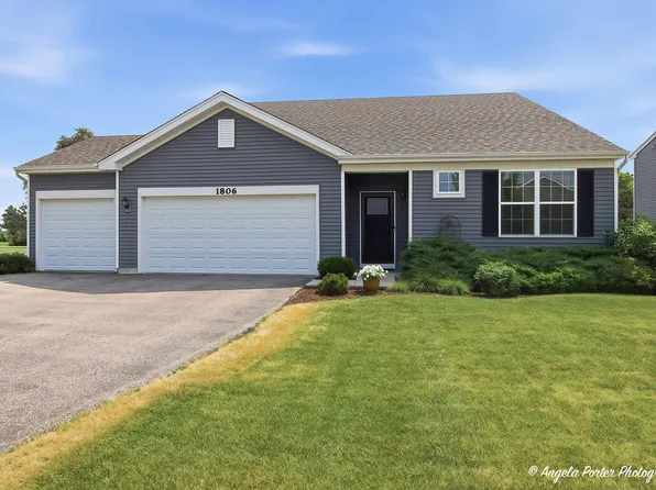 1806 Doolin Ave, McHenry, IL 60050