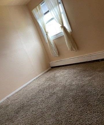 3rd image of 100 Carolina Ave