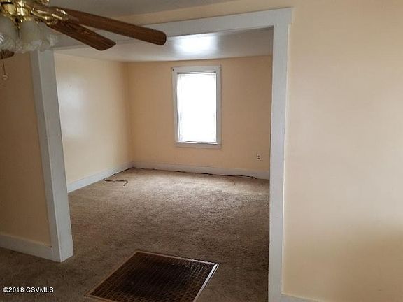 4th image of 502 Liberty St
