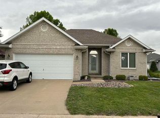261 Lexington, Quincy, IL 62305