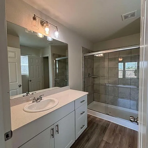 4444 Sagecroft Rd — Photo 17