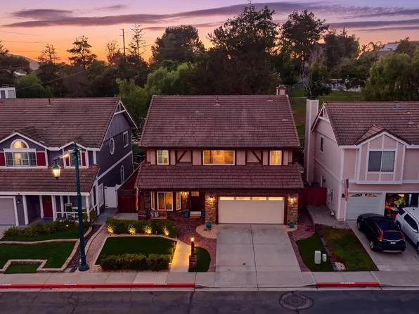 930 Rose Arbor Dr, San Marcos, CA 92078