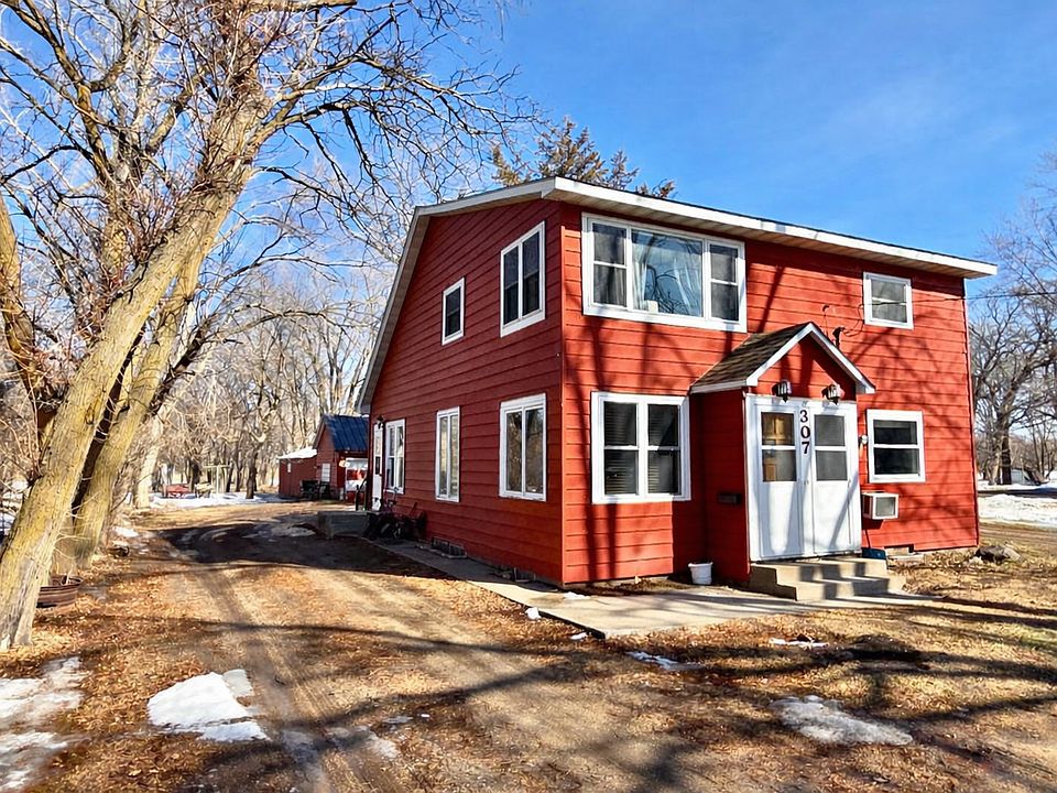 1st image of 307 Riverside Ave NW