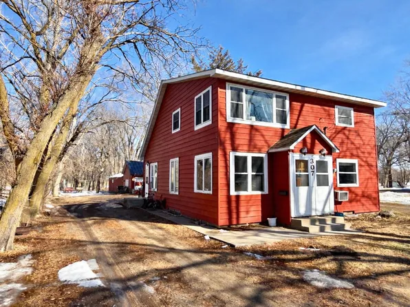 307 Riverside Ave NW, Melrose, MN 56352