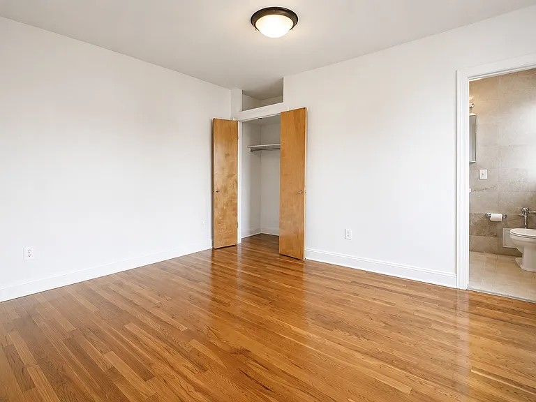 700 Fort Washington Ave #4B — Photo 6