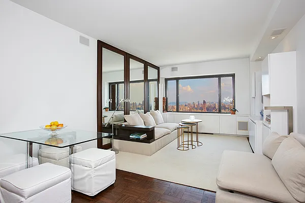 Rented by Compass | media 2