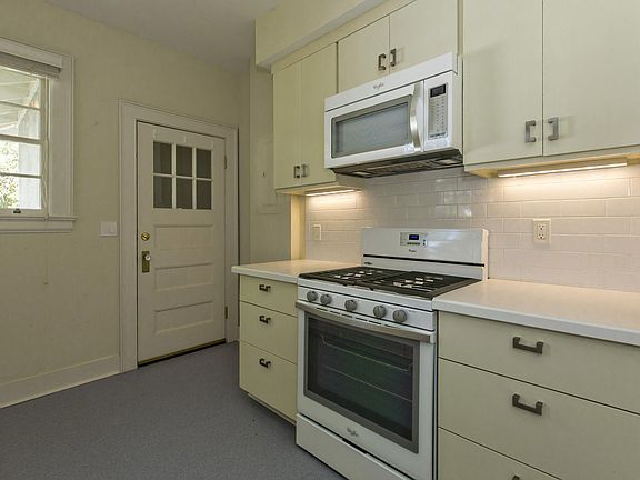 2nd image of 1310 N Laura St #3