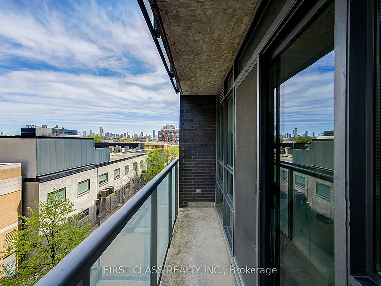 68 Abell St #527 — Photo 30