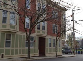 33 Summer St APT 5, Somerville, MA 02143