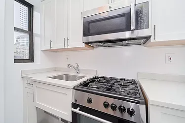 Rented by Living New York