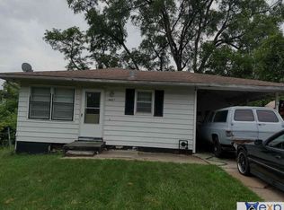 4457 Crown Point Ave, Omaha, NE 68111