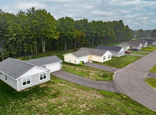1746 Finch Dr, Traverse City, MI 49685