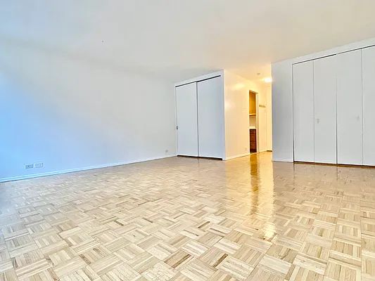 Rented by Highline Residential | media 8