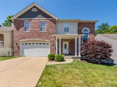 38 San Marino Pkwy, Fenton, MO, 63026