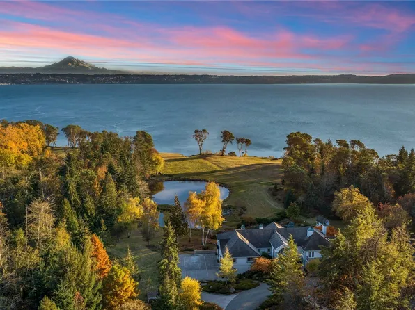4205 SW Point Robinson Road, Vashon, WA 98070