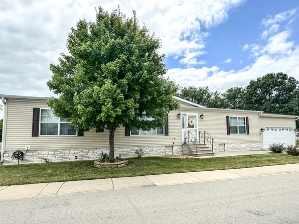 218 Fox Ln, Belvidere, IL 61008