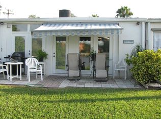 611 Westwinds Dr #3, Palm Harbor, FL 34683