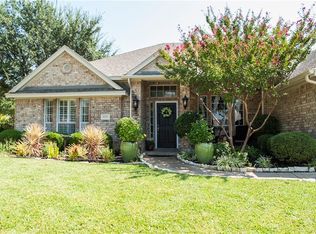 6424 Stone Creek Meadow Ct, Fort Worth, TX 76137