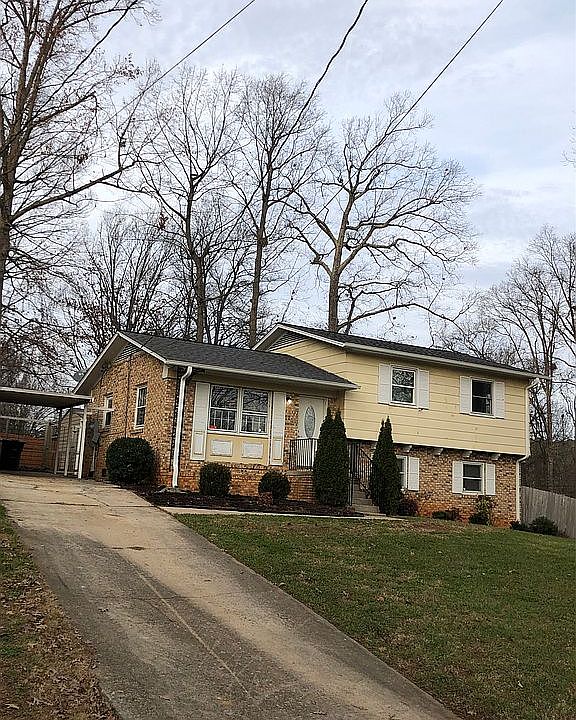 1st image of 1000 Woodlark Ln
