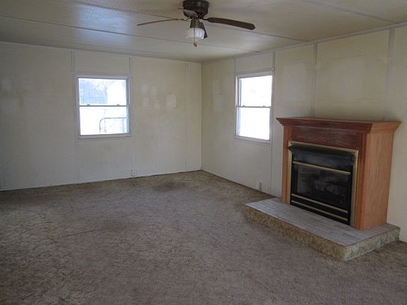 4th image of 2925 Burr Oak Ave