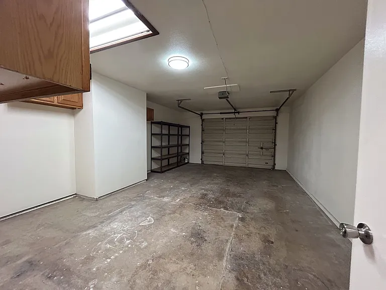 857 Netters Cir — Photo 11