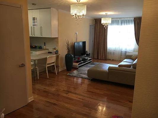 Sold by Timeless Realty Corp | media 3